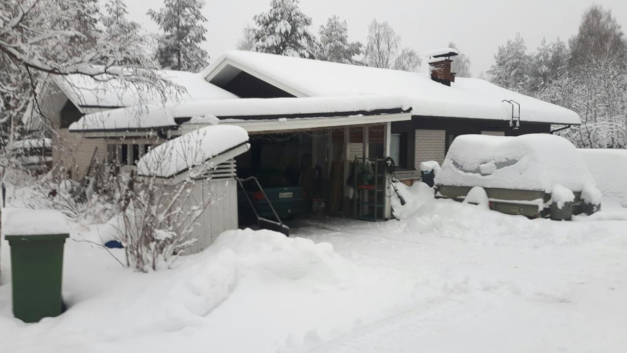 House Close To Santa'S Village Rovaniemi Exterior foto